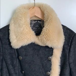 Guess winter jacket faux suede and fur lining